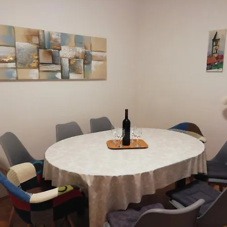 Appartement Ljiljana *